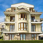 Royal Bay - Private - Bsr - 6 Apartment *